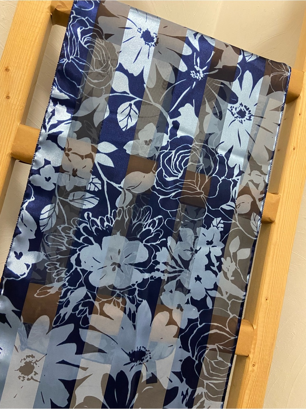 Scarf - Picture 2 of 2